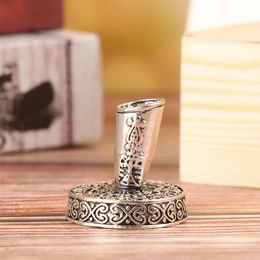 Vintage European Pen Holder Fountain — Swuffy