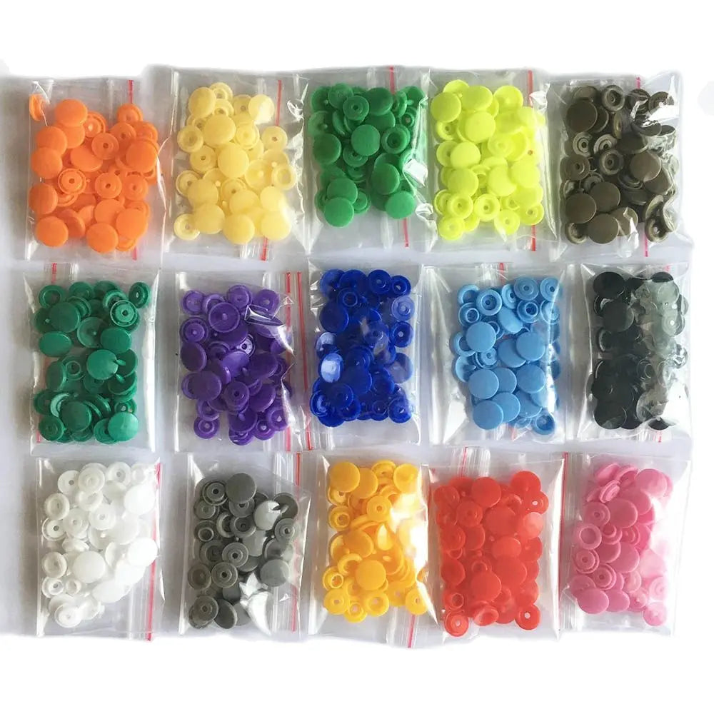 Sets Round Snaps Buttons Bib — Swuffy