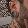Twolobes Hollow Out Ear Gauges — Swuffy