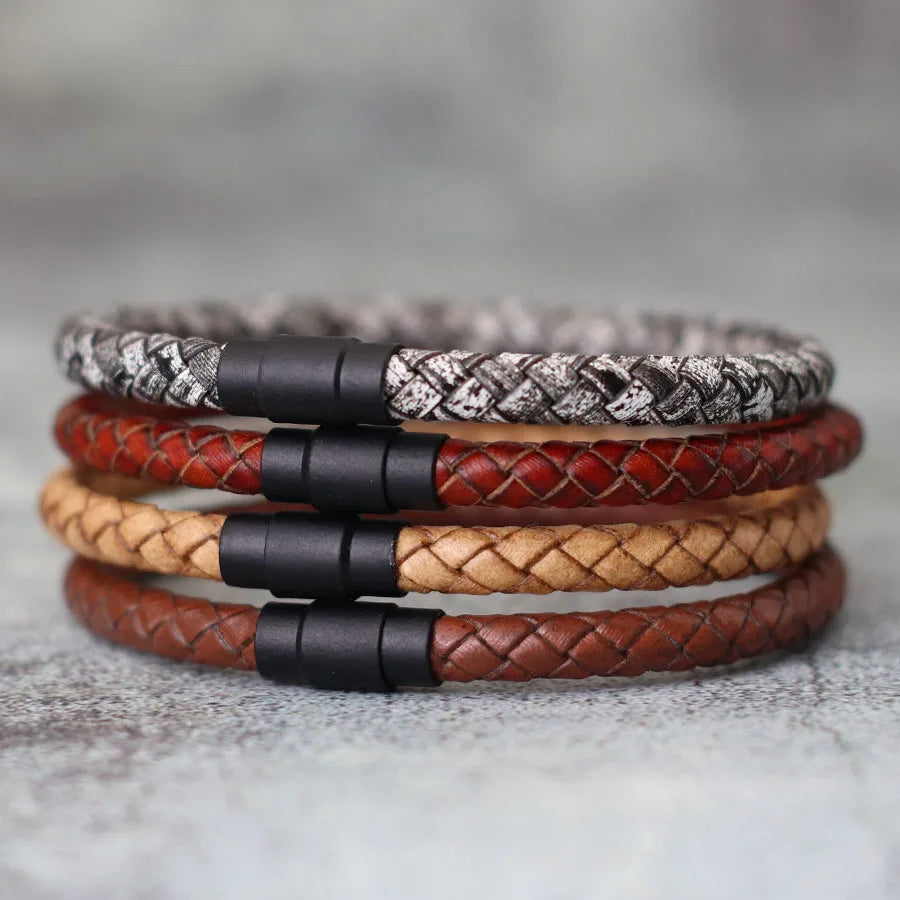 Noter Minimalist Leather Bracelet Bangle — Swuffy