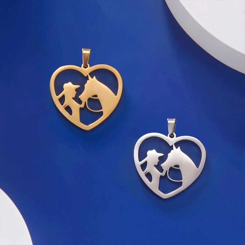 Eueavan Heart Horse Pendant Necklace — Swuffy