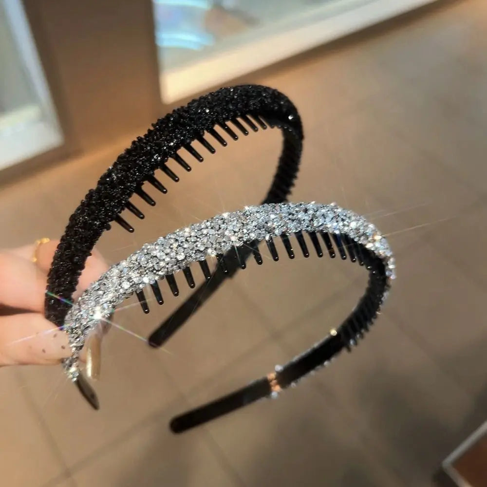 Plastic Rhinestone Headband Toothed Face — Swuffy