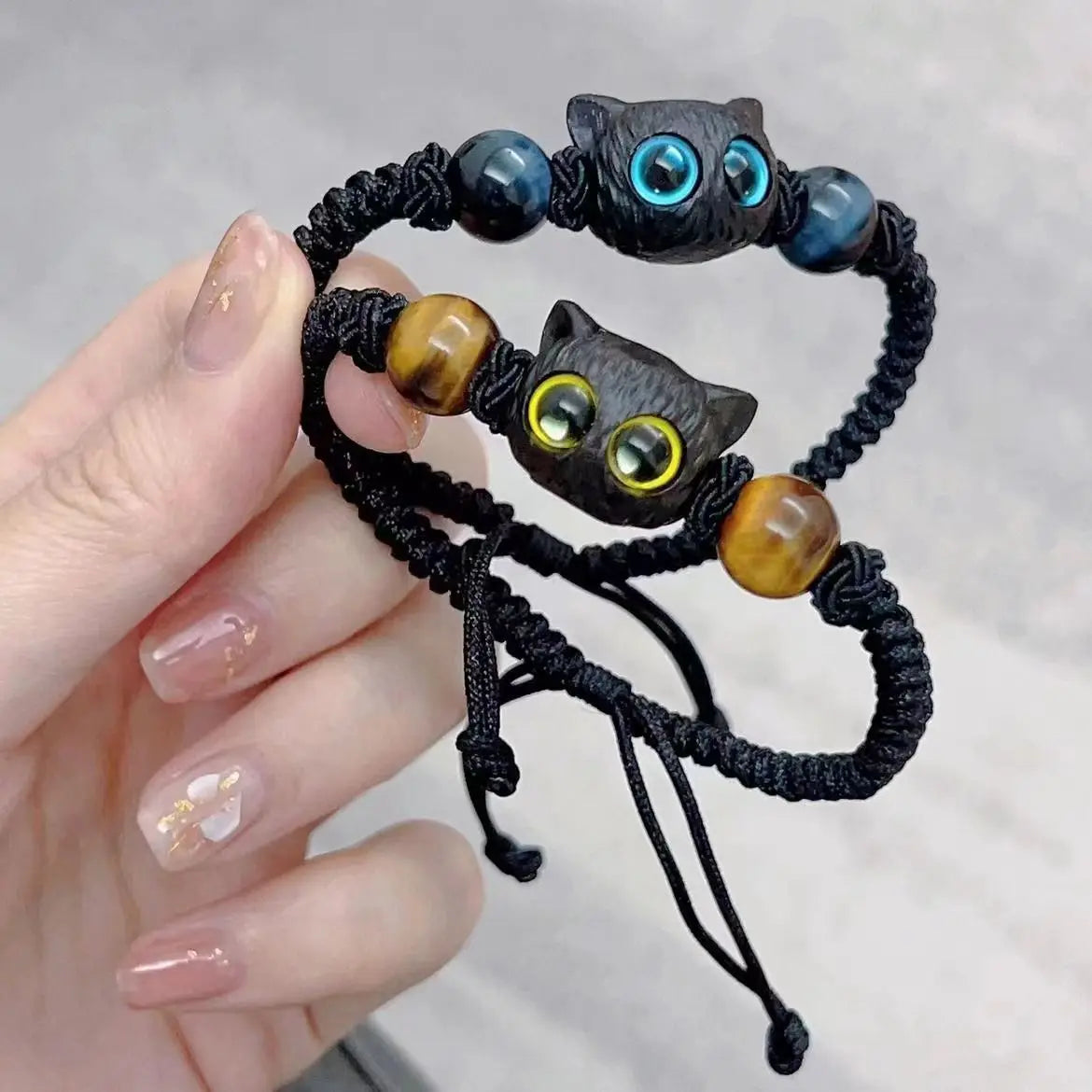 Nuvora Cute Cat Couple Bracelet Imitation Wood Crystal — Nuvora