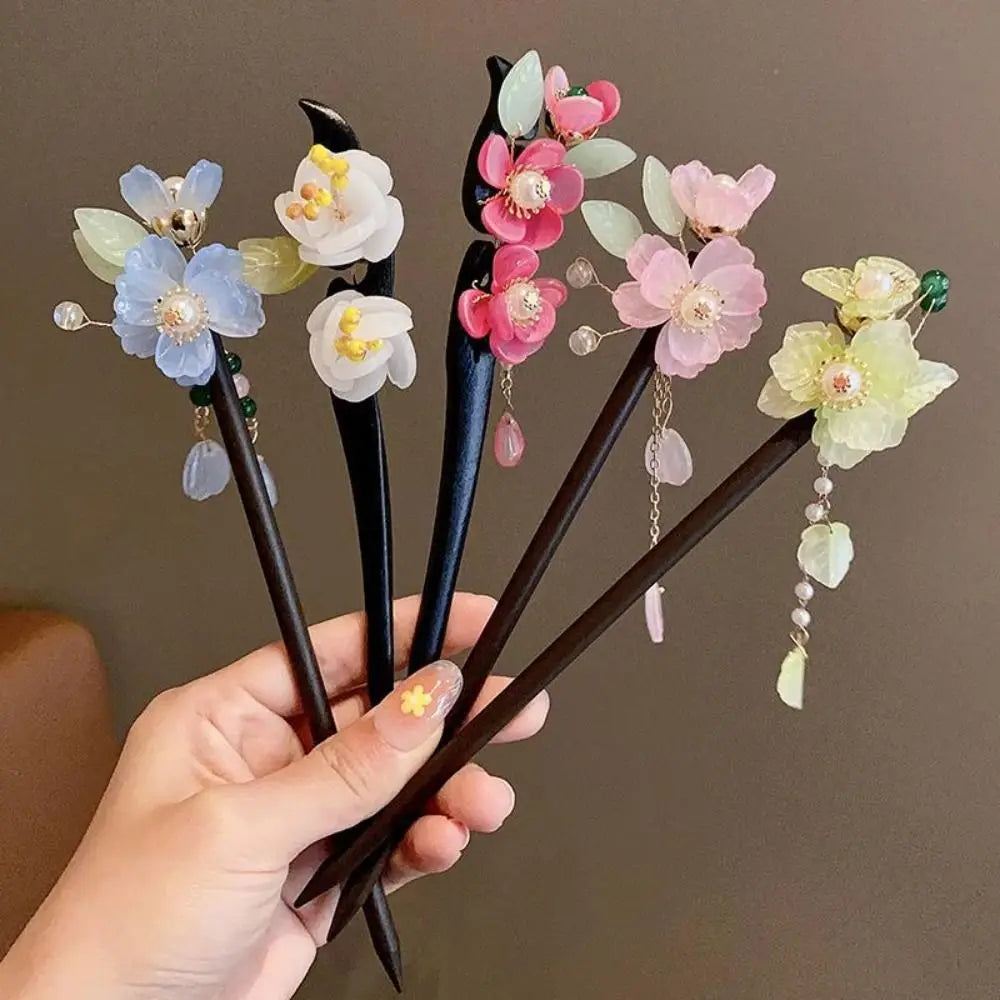 Vintage Wooden Hair Stick Chinese — Swuffy