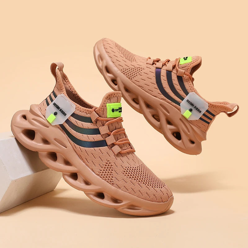 Sneakers Summer Mesh Comfortable Outdoor — Swuffy