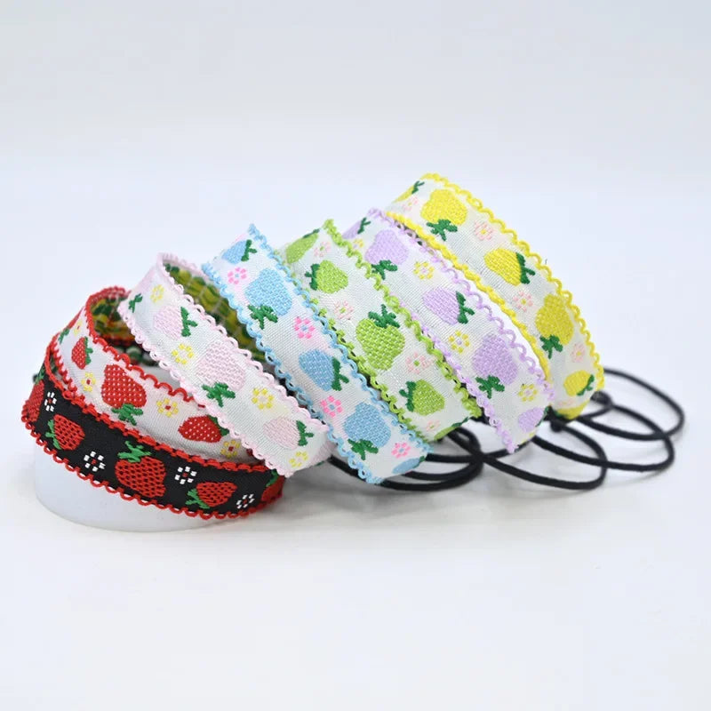 Boho Strawberry Embroidered Bracelet Handmade — Swuffy