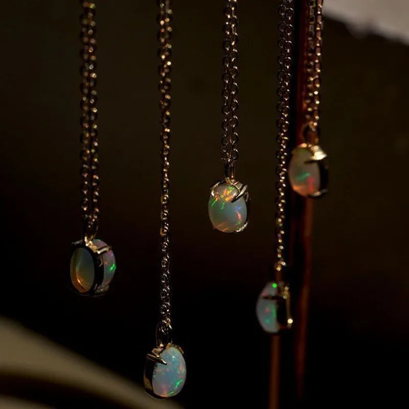 Simple Sparkling Opal Round Pendant — Swuffy