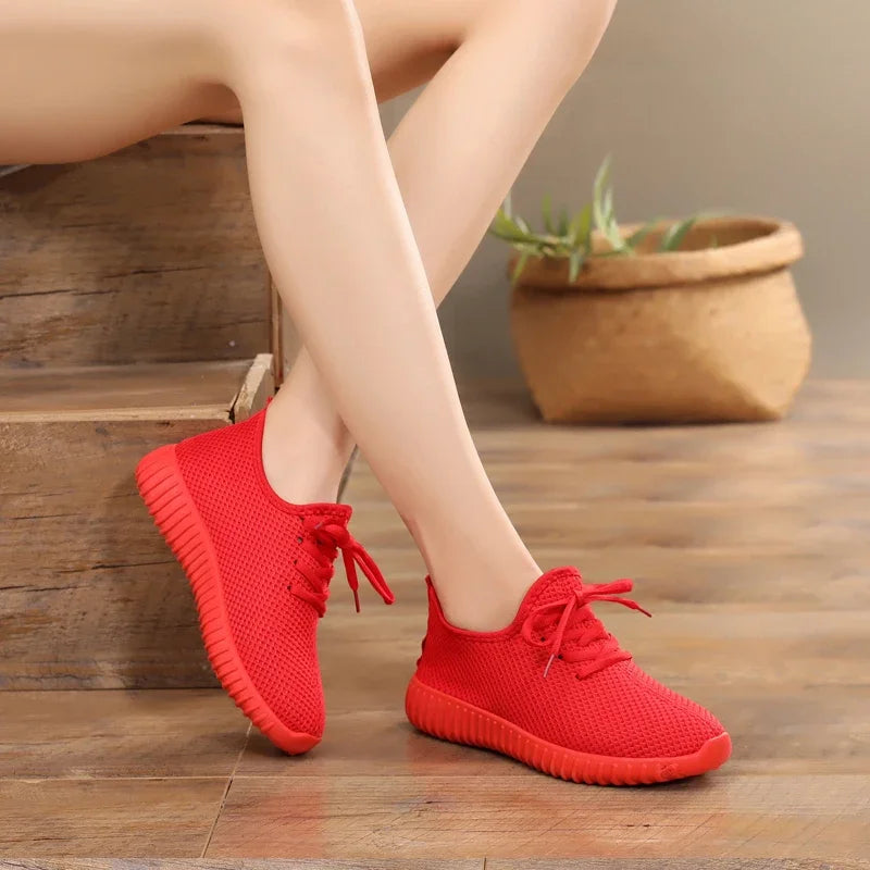 Vulcanize Shoes Sneakers Solid Black — Swuffy