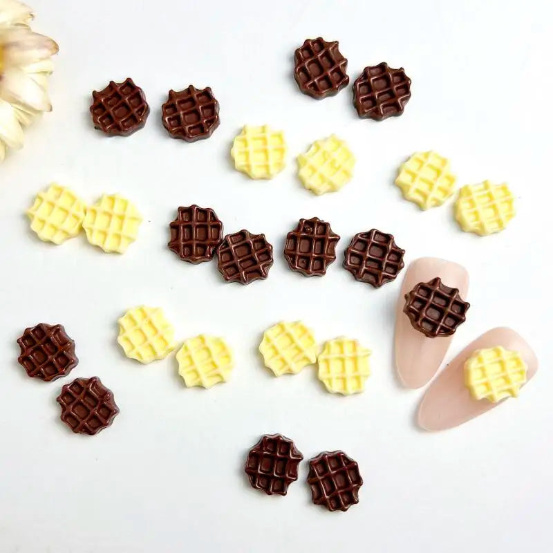 Resin Luminous Waffle Cookies Nail — Swuffy
