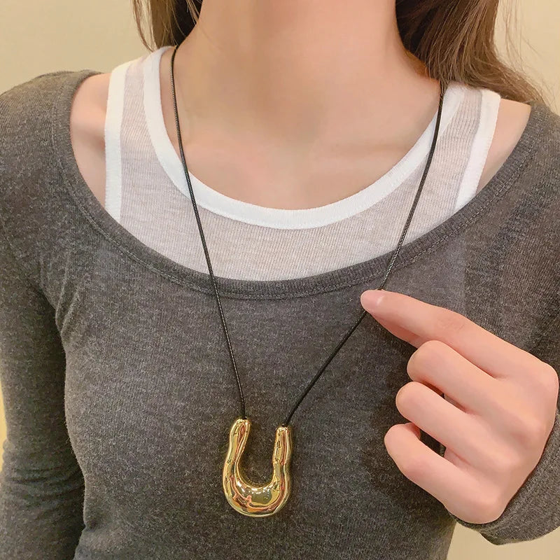 Shaped Metal Necklace Long Rope — Swuffy