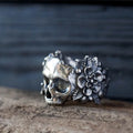 Gothic Skull Ring — Swuffy