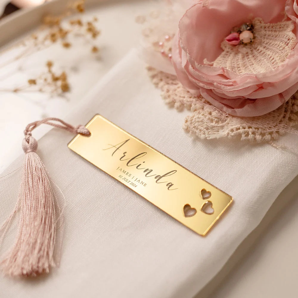 Personalization Place Cards Gold Acrylic — Swuffy