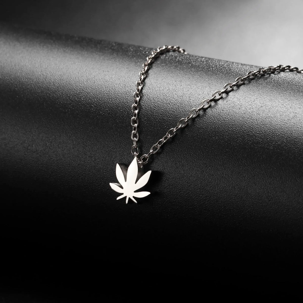 Maple Leaf Pendant Necklace Stainless — Swuffy