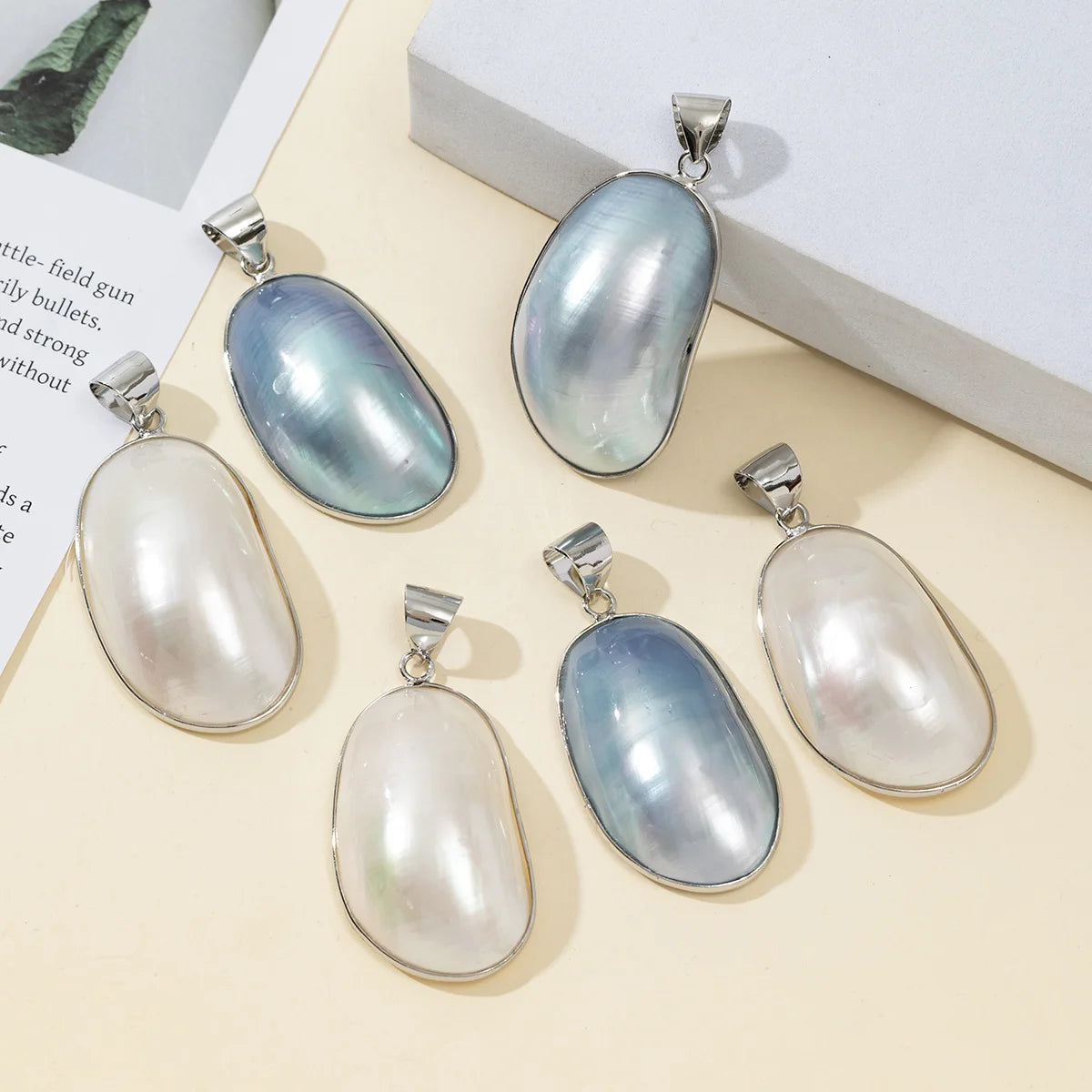Exquiaite Pendant Natural White Shell — Swuffy