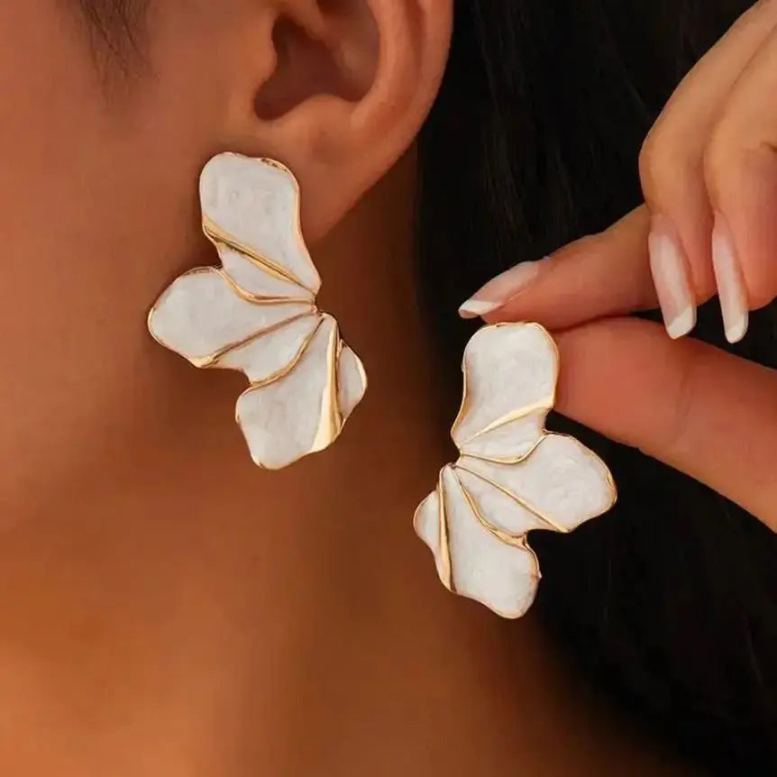 Shixin Elegant White Half Flower — Swuffy