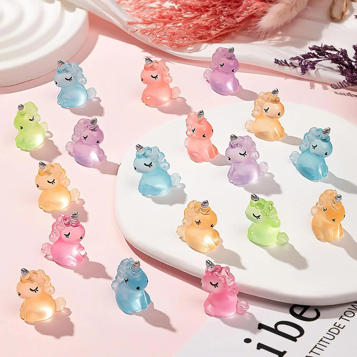 Luminous Resin Unicorn Figurines Glow — Swuffy
