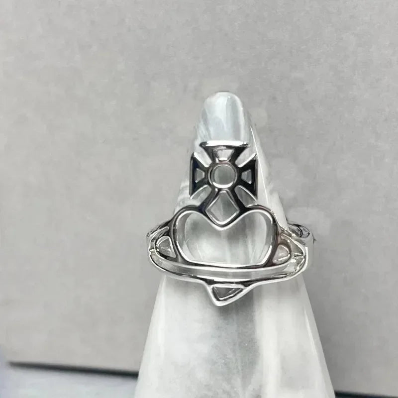 Personality Hollow Rings Heart Adjustable — Swuffy