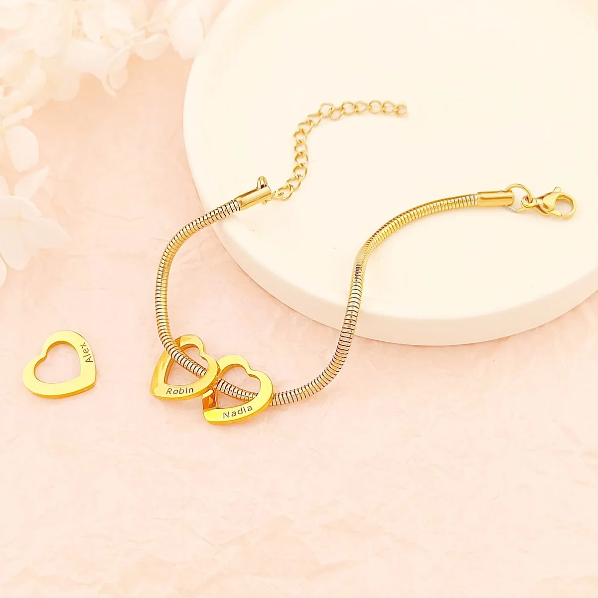 Jeshayuan Custom Name Heart Bracelet — Swuffy