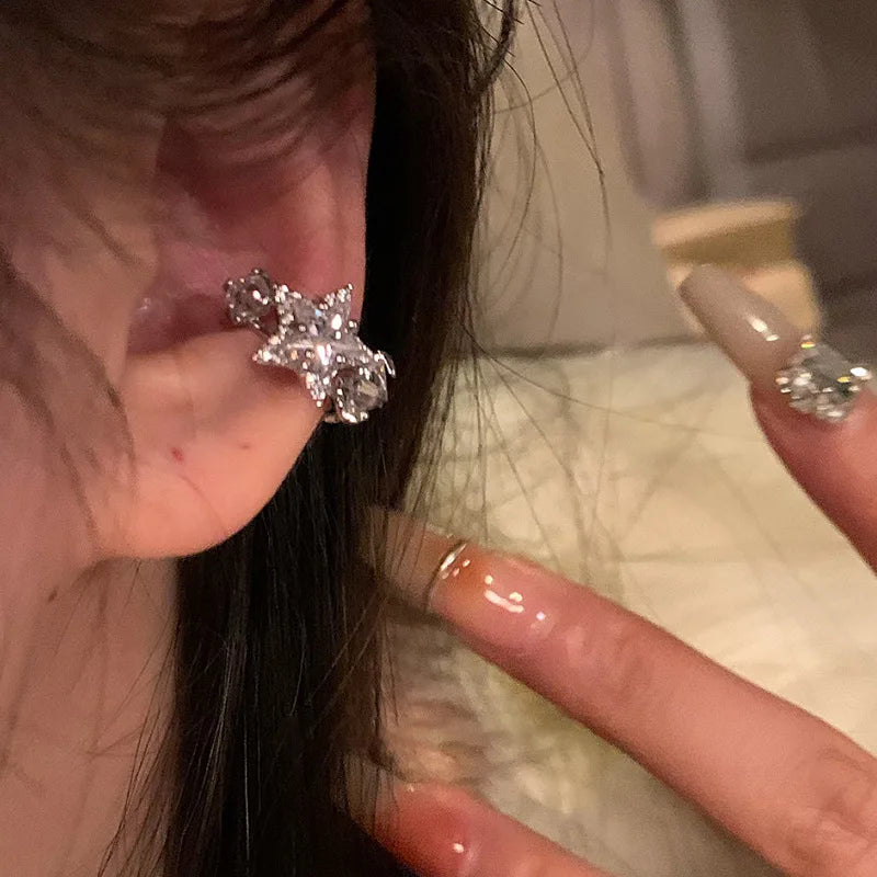 Shiny Zircon Star Clip Earrings — Swuffy