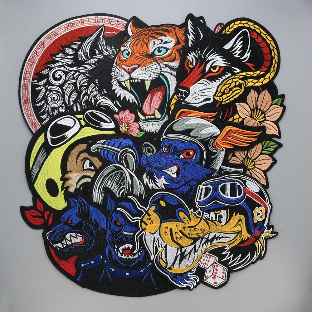 Wreath Wolf Head Biker Patch — Swuffy