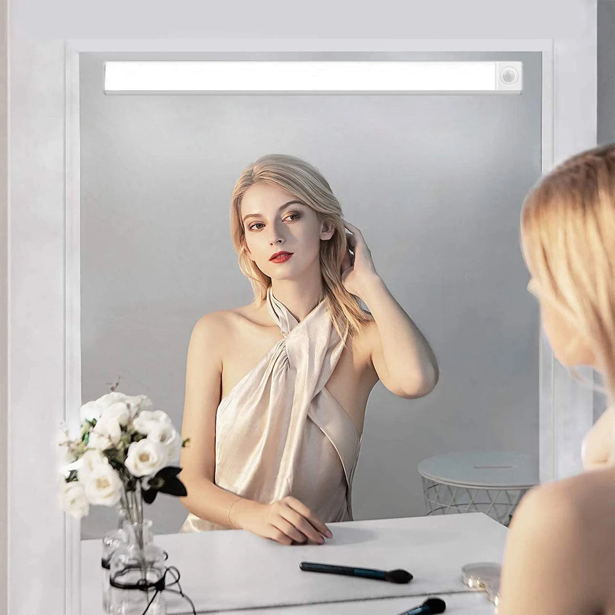 USB Charging LED Mirror Light — Swuffy