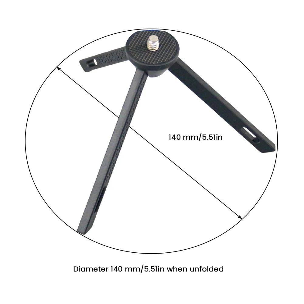 Outdoor Lantern Tripod Stand — Swuffy