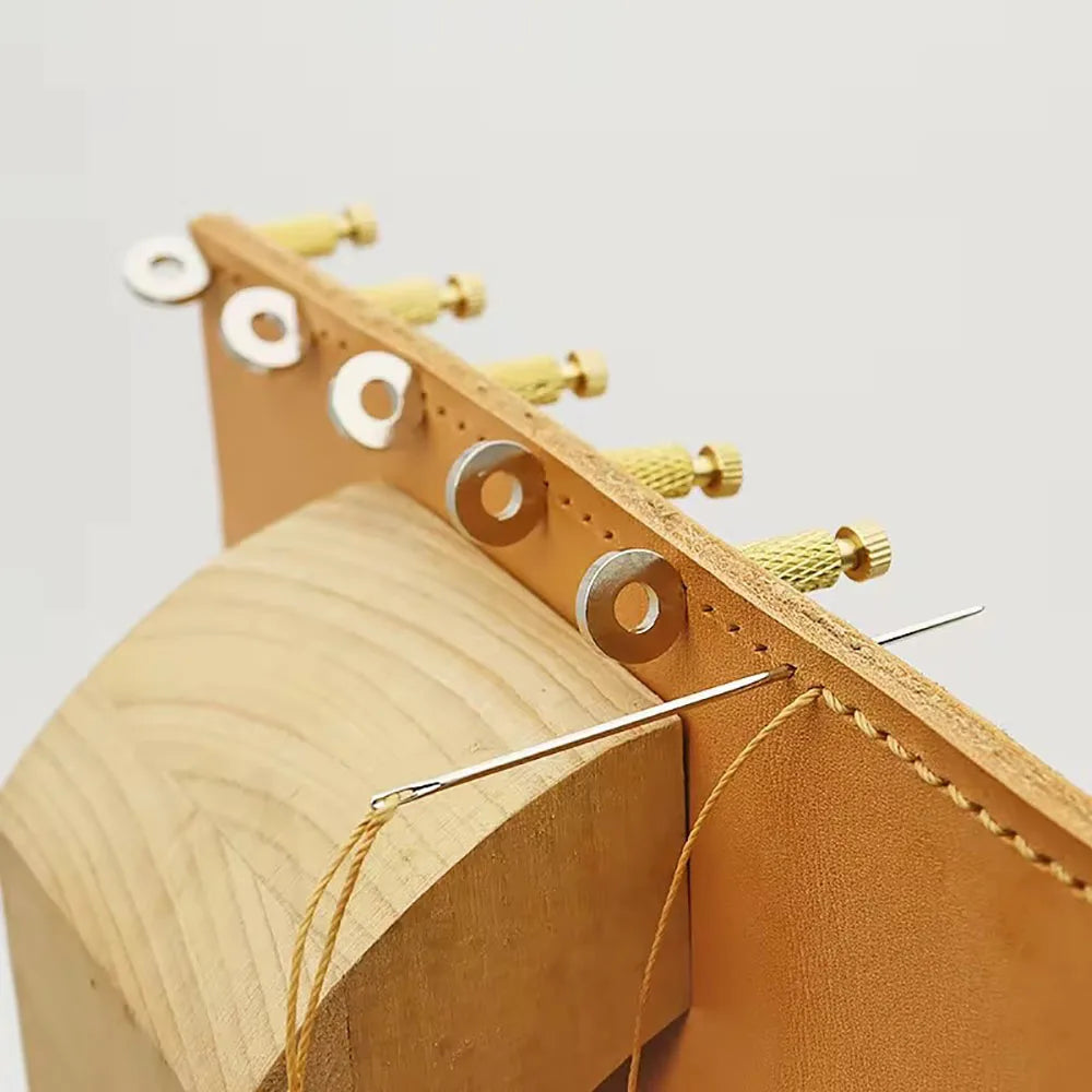 Suture Positioning Needle Manual Leather — Swuffy