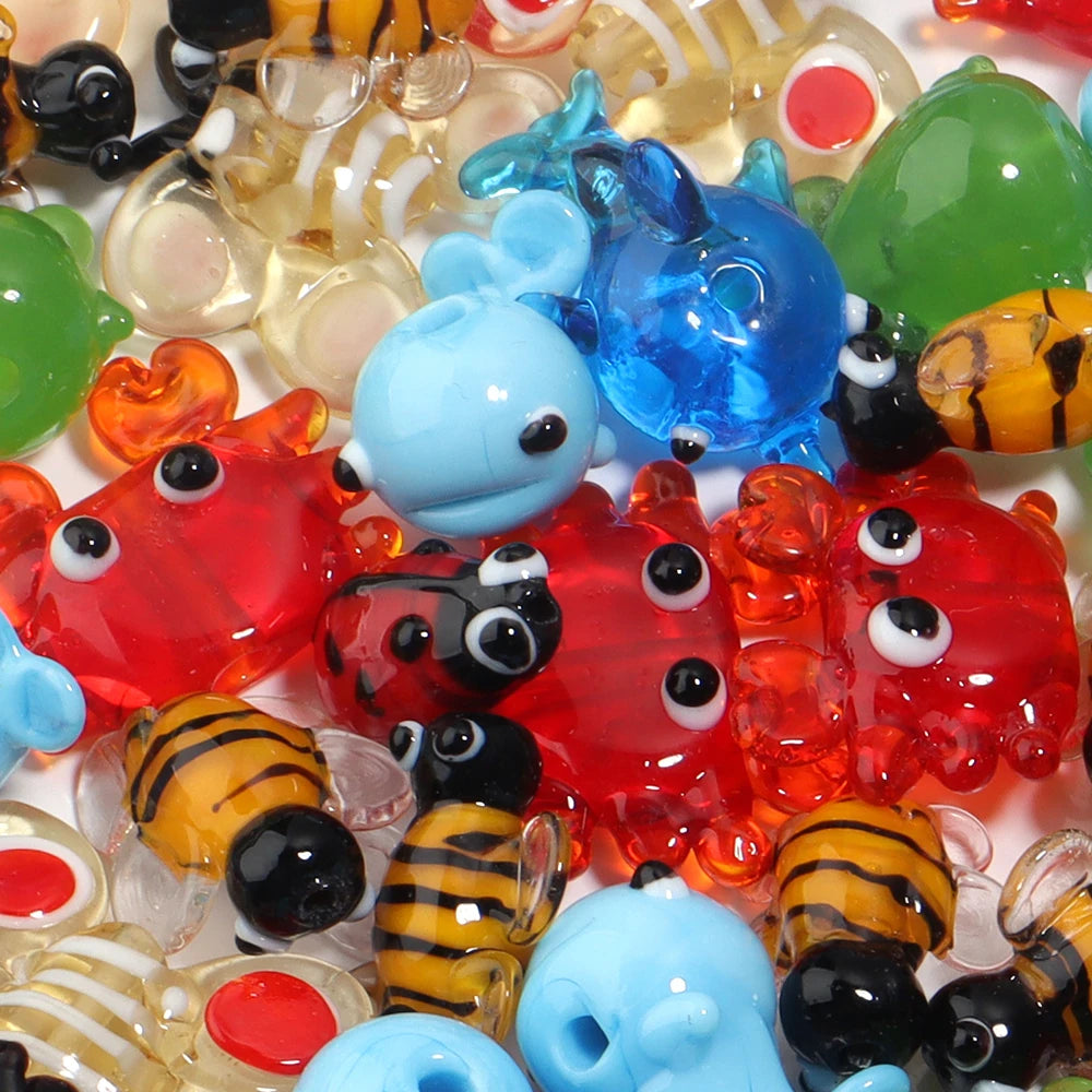 Cartoon Animal Glass Beads Whales — Swuffy