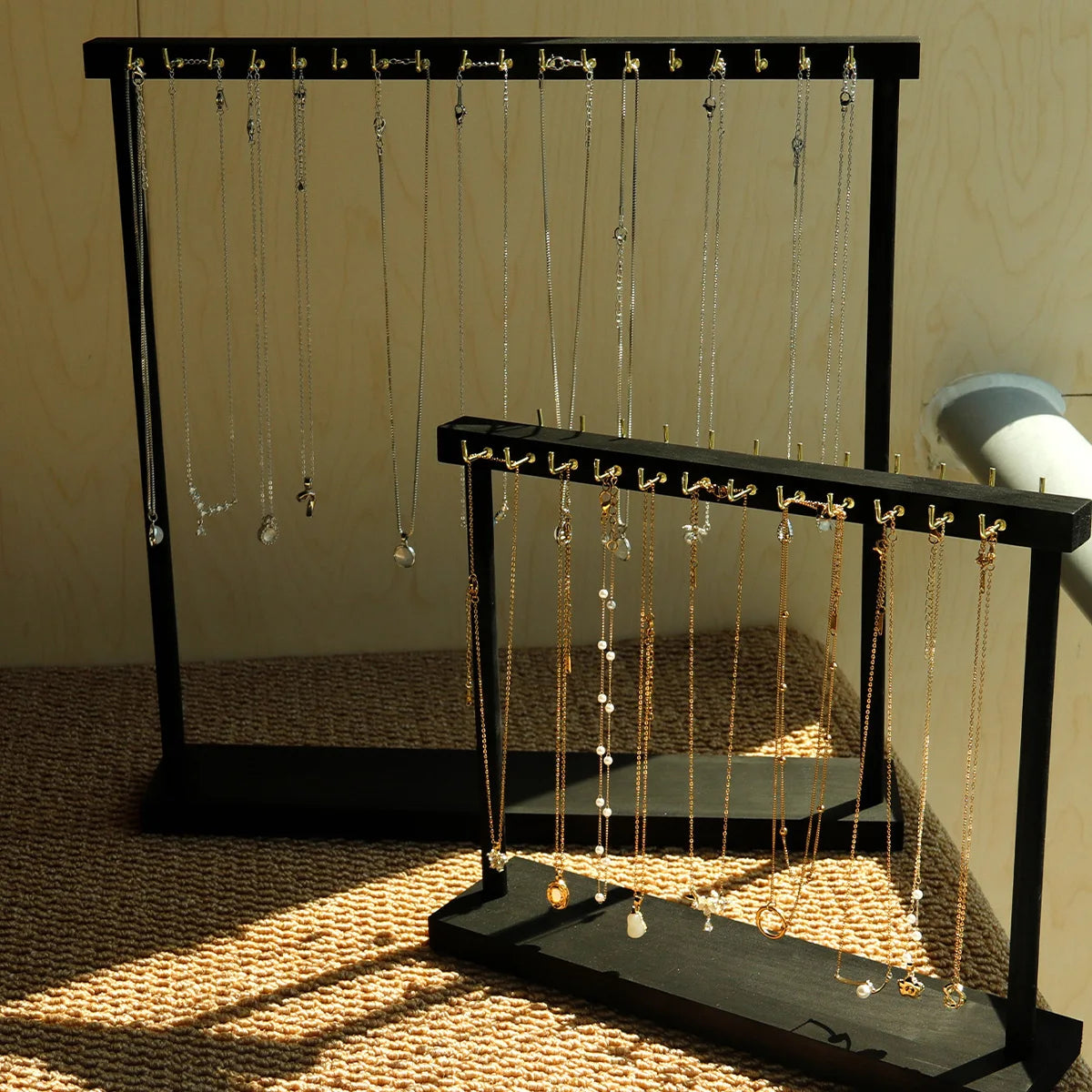 Necklace & Jewelry Display Stand — Swuffy