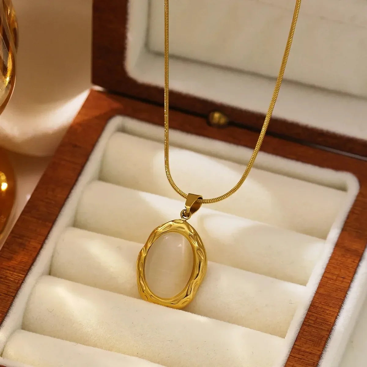 Nuvora Luxury Gold Color Oval Shape White Semi-Precious — Nuvora