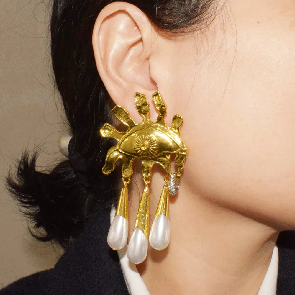 Vintage Ethnic Metal Alloy Gold — Swuffy