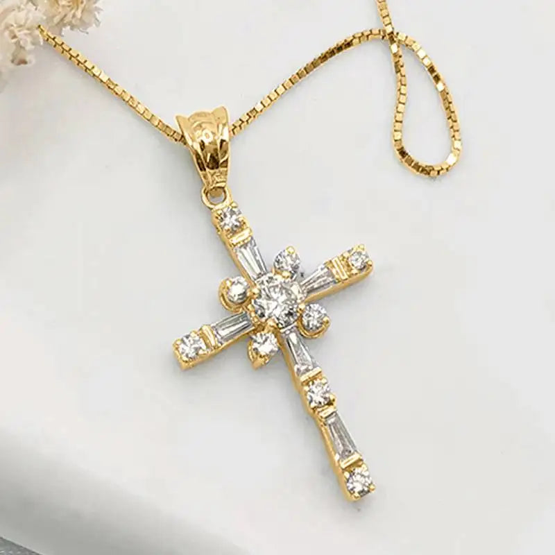 Huitan Cross Design Pendant Necklace — Swuffy
