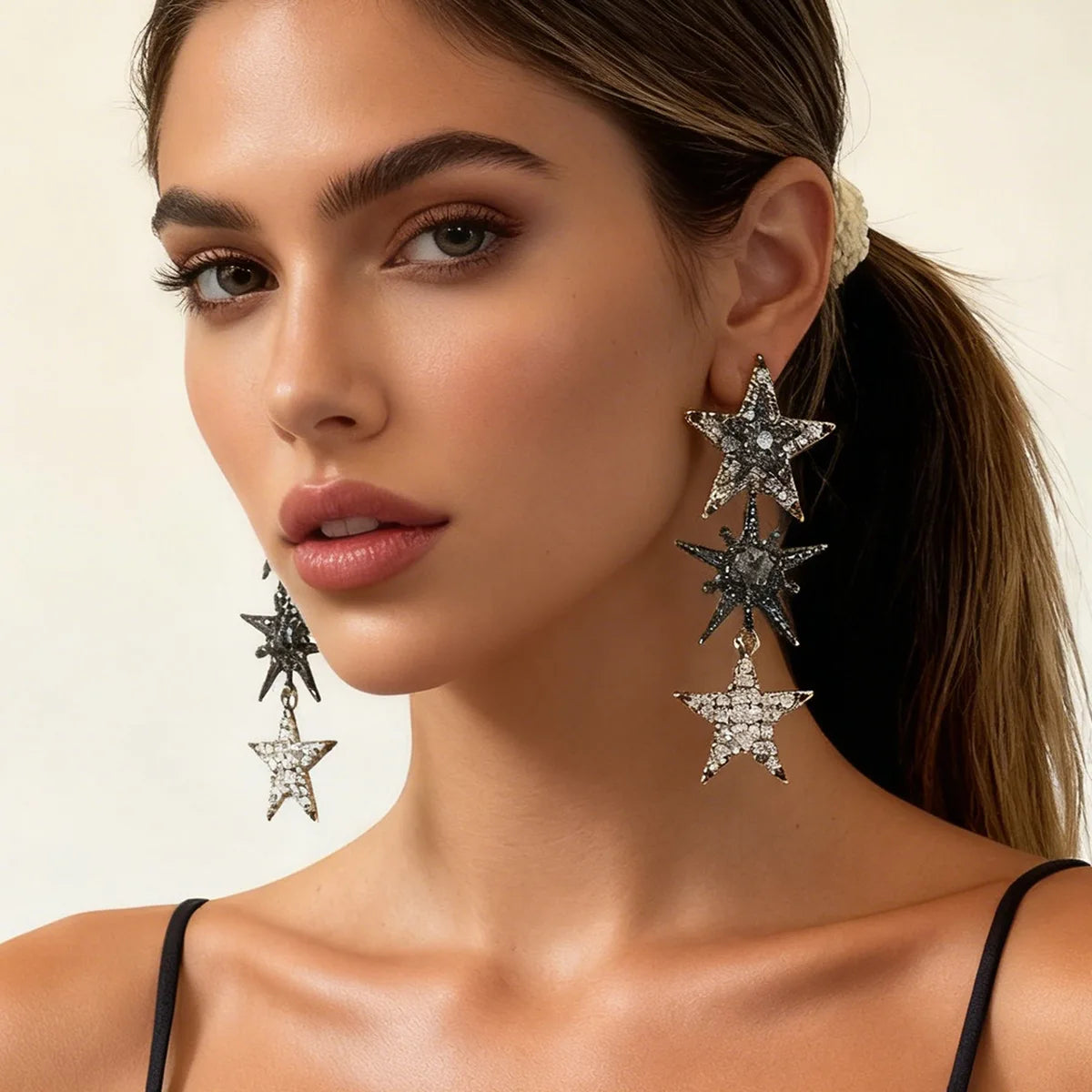 Sparkly Star Stud Earrings — Swuffy