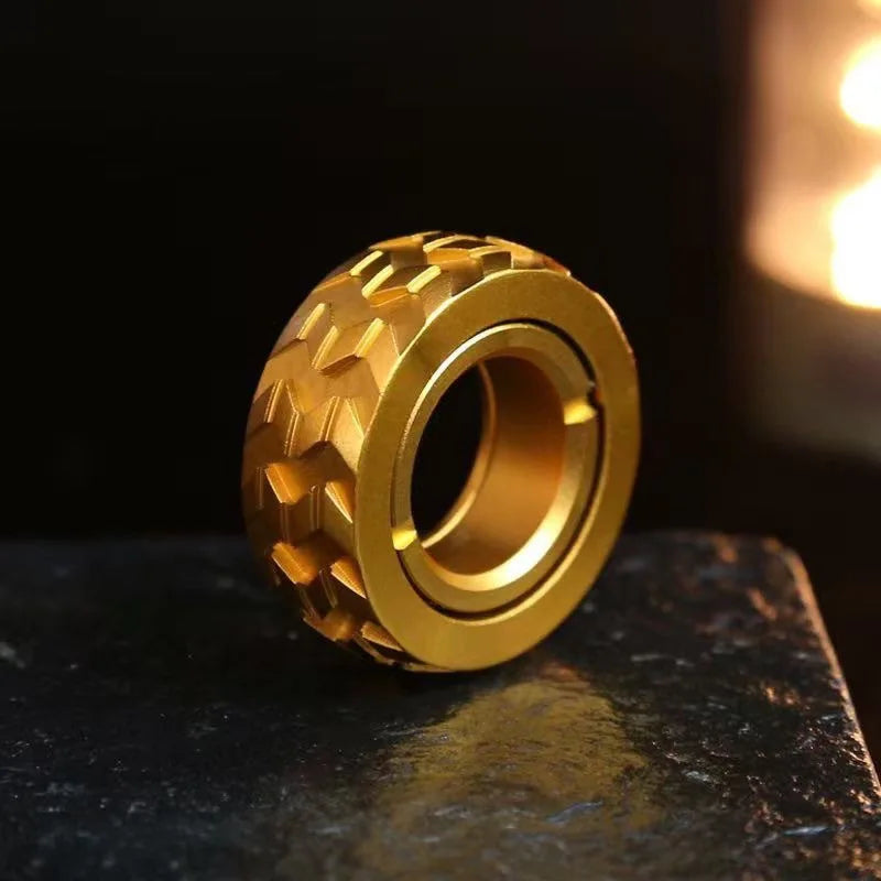 Tire Haptic Ring Mechanical Fidget — Swuffy