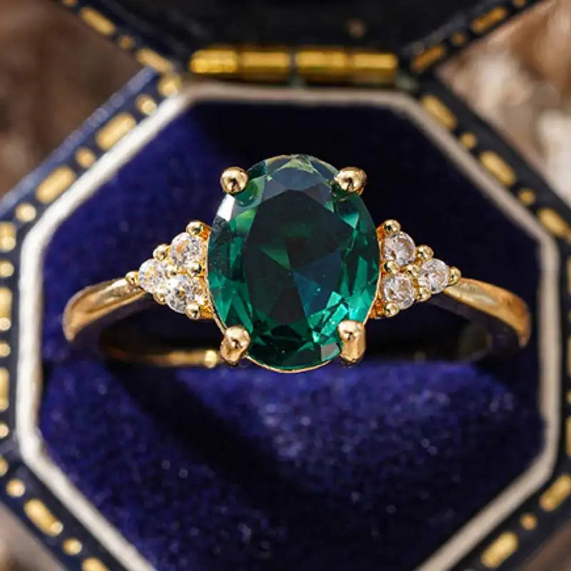 Huitan Fancy Gold Ring Party — Swuffy