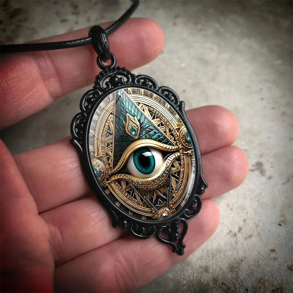 Gothic Eye Necklace Full Sight — Swuffy