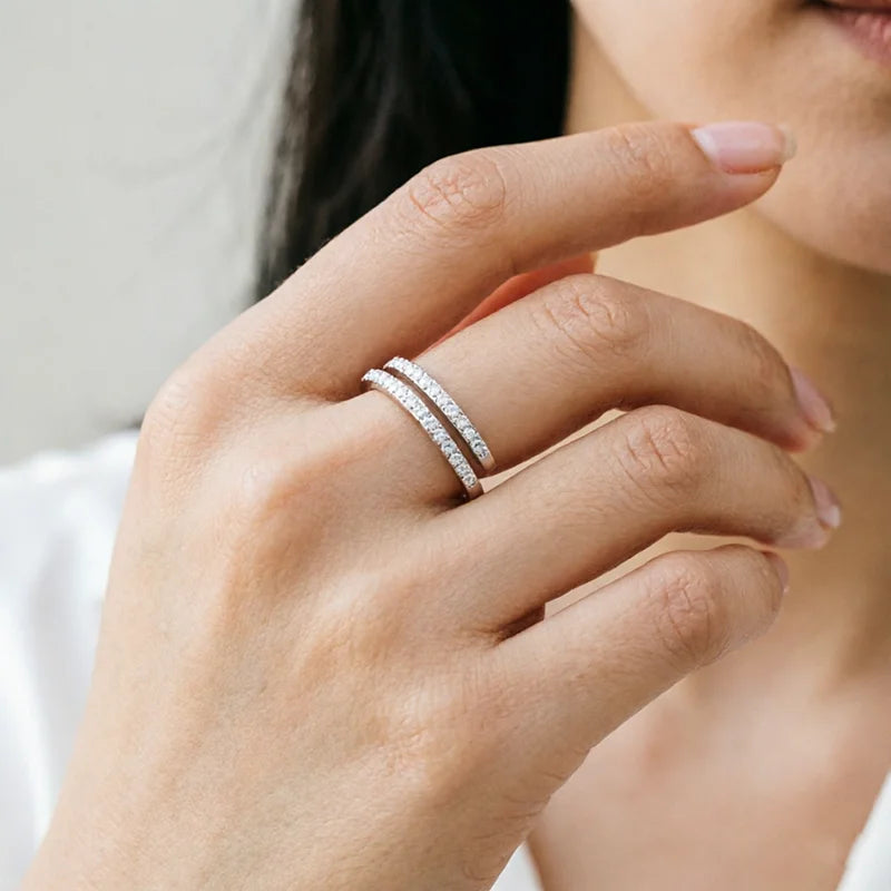 Beautiful Thin Ring Design Lady — Swuffy