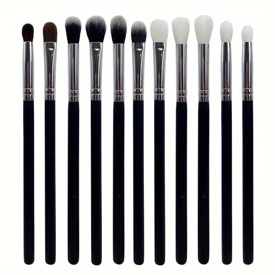 Versatile Soft Synthetic Eyeshadow Brush — Swuffy