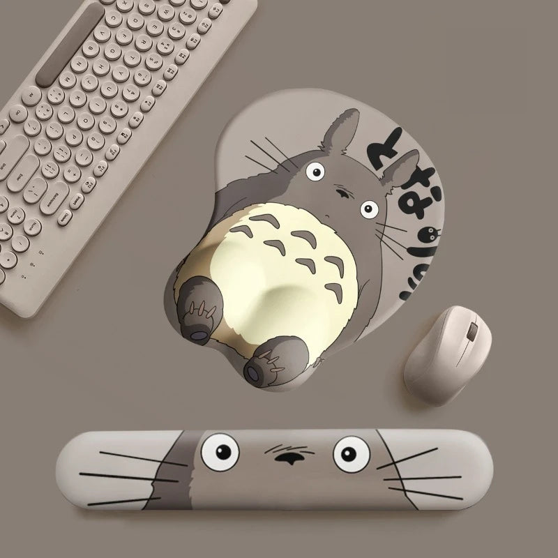 My Neighbor Totoro Ergonomic Thick — Swuffy
