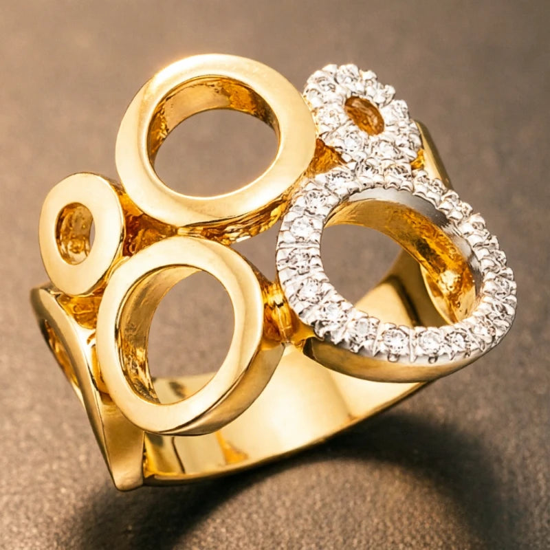 Chic Ring Hollowed Synthetic Zirconia — Swuffy