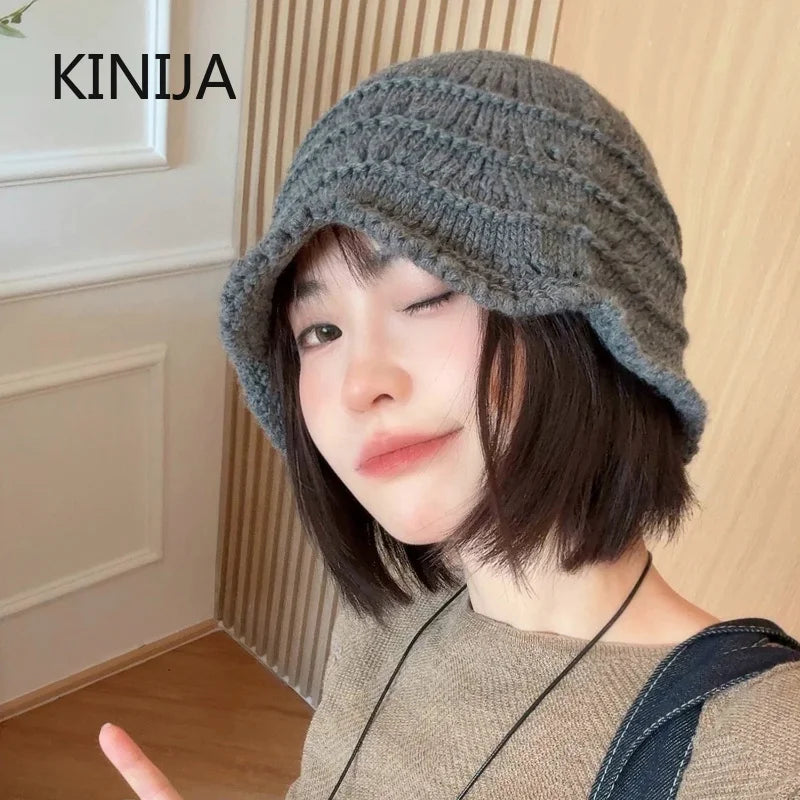 Knitted Bucket Hat Wavy Ruffled — Swuffy